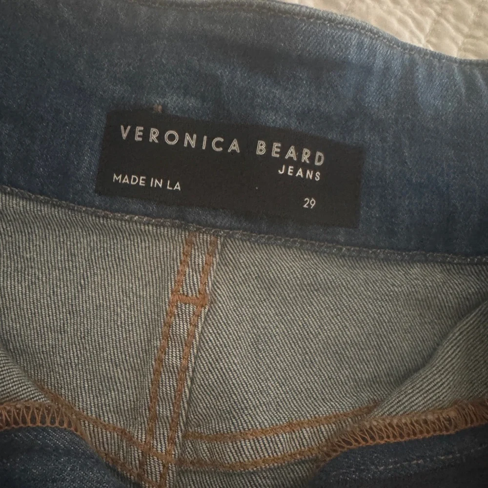 Veronica Beard Jaylen Pleated Denim Shorts, women's size 29 - Picture 4 of 4